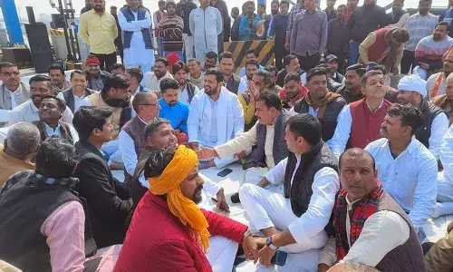 MUZAFFARNAGAR-पानीपत-खटीमा हाईवे पर किसानों का घेराव