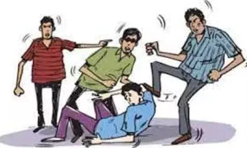 पशु बांधने को लेकर विवाद में मारपीट कर घायल किया