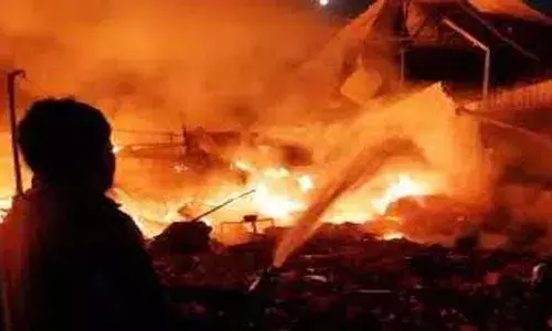फैक्ट्री में लगी आग,चार लोगों की मौत