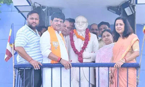 चेयरपर्सन मीनाक्षी स्वरूप ने चलाया स्वच्छता अभियान