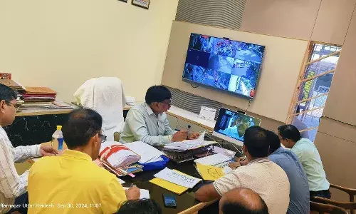 ई रिक्शाओं पर अंकुश लगाने को गंभीर हुए डीएम उमेश मिश्रा