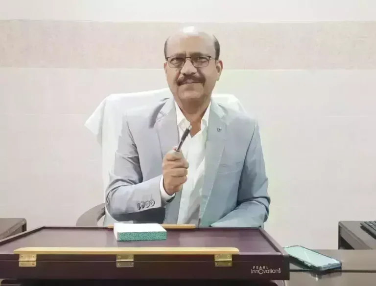 मंत्री की नाराजगी के बाद तहसीलदार श्रद्धा गुप्ता का खतौली से तबादला