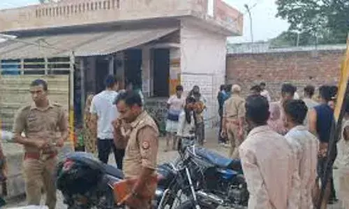 बरात से लौटते समय बेकाबू होकर पलटी कार, छह की मौत और पांच घायल