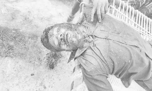 MUZAFFARNAGAR-किसान की नृशंस हत्या, खेत पर मिला गर्दन कटा शव
