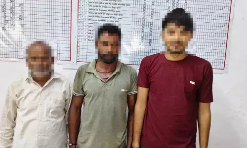 चोर-चोर की झूठी अफवाह फैलाने वाले तीन युवक गिरफ्तार